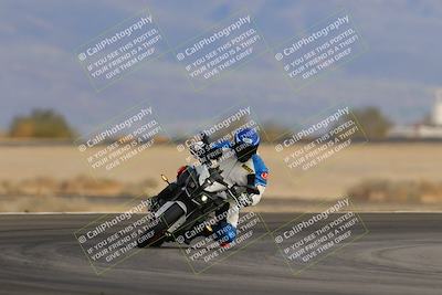 media/Dec-17-2022-SoCal Trackdays (Sat) [[224abd9271]]/Turn 15 (155pm)/